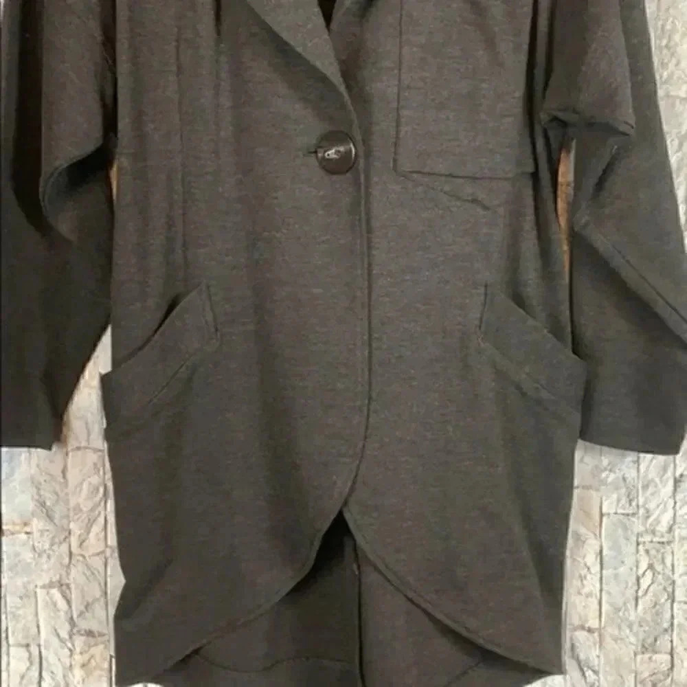 Cabi NWOT dark gray eclectic jacket size small - Picture 3 of 7